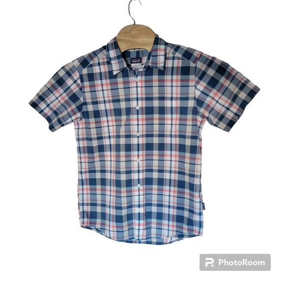 Patagonia Mens 70% Organic Cotton SS Button Up Plaid Shirt Blue/Pink/Tan Size L - Picture 2 of 6